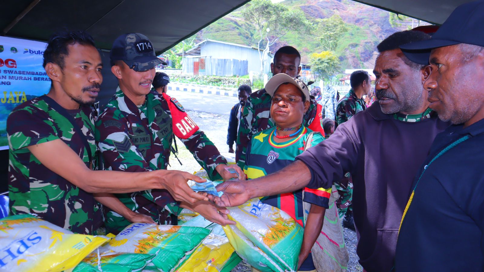 Gerakan Pangan Murah Kodim 1714/PJ, Wujud Kepedulian Untuk Stabilitas Harga Beras