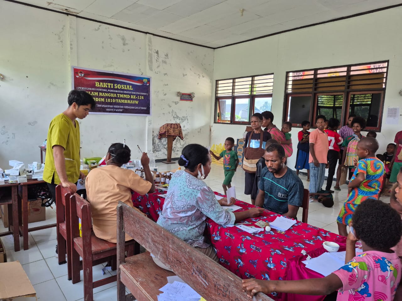 Wakil Bupati Paulus Ajambuani Apresiasi Kegiatan TMMD 126 dalam Upaya Tingkatkan Kesehatan Masyarakat Tambrauw