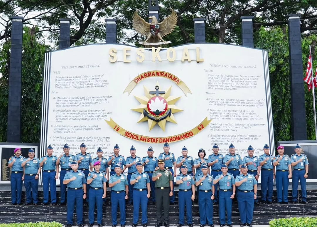 Wapang TNI: Pemimpin Harus Menjadi Tauladan dalam Sikap dan Tindakan Wapang TNI: Pemimpin Harus Menjadi Tauladan dalam Sikap dan Tindakan