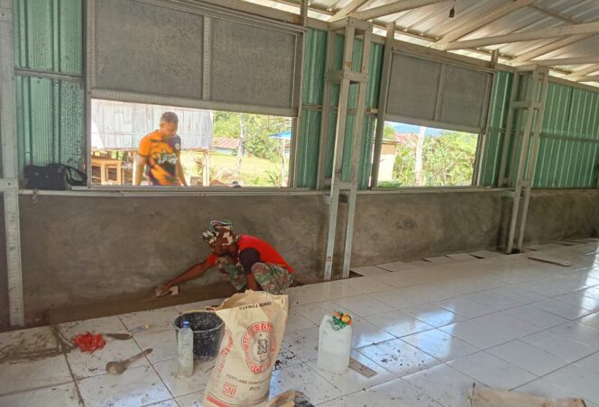 Satgas TMMD 126 Kodim Tambrauw Masuki Tahap Finishing Pemasangan Keramik dan Pengecatan Gereja Advent