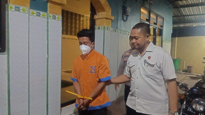 
					Dua Bulan Buron, Rekan Pelaku Utama Pembunuhan di Padang Lumajang Akhirnya Dibekuk Polisi