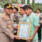 Kapolres Probolinggo Beri Penghargaan Dua Atlet Arung Jeram yang Melawan Begal*