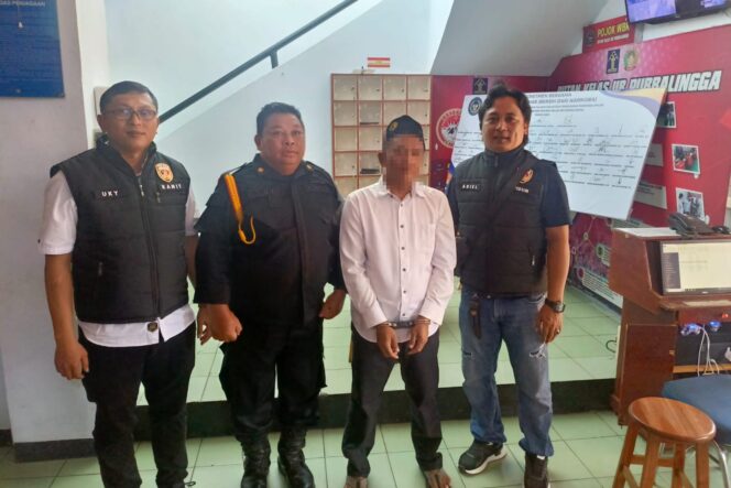 
Polres Purbalingga Limpahkan Tersangka Pembunuhan di Baleraksa ke Kejaksaan