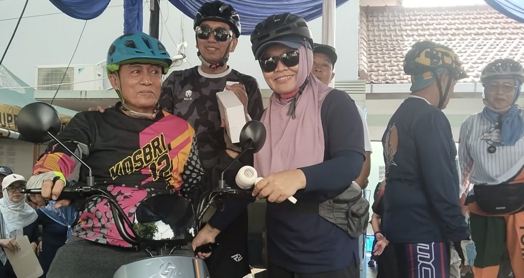 Ina Bukhori Pimpin Gowes HUT NasDem: Ribuan Kupon Diundi, Antusiasme Membludak