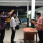 Kades Karanggeger Lantik Abd. Ghofur sebagai Kasi Pelayanan, Tegaskan Tugas Tanpa Kenal Waktu