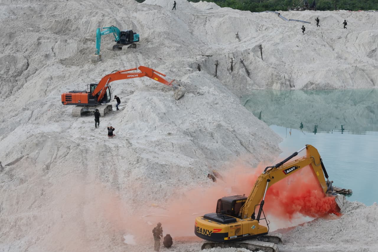 Satgas PKH Bongkar Tambang Timah Ilegal, Panglima TNI Turun ke Lokasi