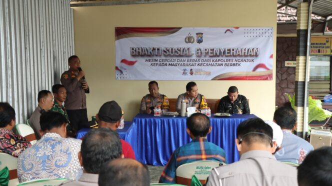 
					Kapolres Nganjuk Gelar Silaturahmi Kamtibmas di Polsek Berbek, Bahas Antisipasi Bencana dan Penguatan Keamanan Lingkungan