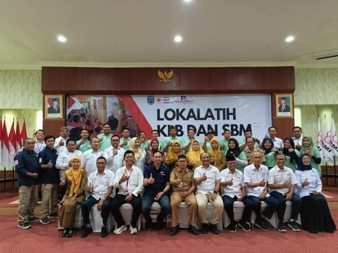 
					Gandeng PT Paiton Energy, PMI Probolinggo Latih 34 Relawan untuk Antisipasi KLB