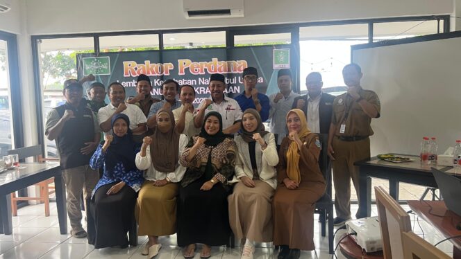 
					Target Bangun Klinik dan Tingkatkan IPM, LKNU Kraksaan Matangkan Arah Kebijakan 2025–2030