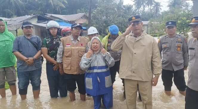 
					Polsek Bosar Maligas Bergerak Cepat Salurkan Bantuan Warga Terdampak Banjir