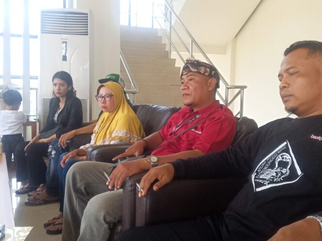 
Sembilan Bulan Menggantung, Kasus Suarni Sapikerep Akhirnya Masuk Tahap Rekonstruksi di Polres Probolinggo