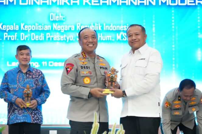 
Polri Menuju Era Baru: Modern, Presisi, Berdaulat Teknologi