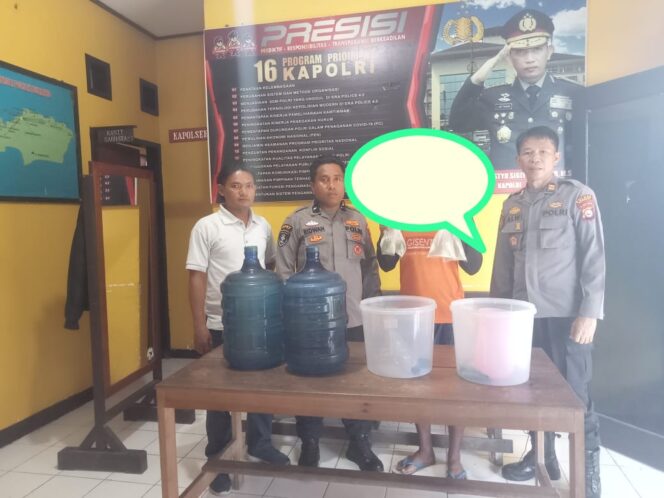 
					Kapolsek Bualemo Iptu Alwi Polii, Pimpin Langsung Oprasi Pekat II Tinombala, Sasaran Sajam Dan Miras.