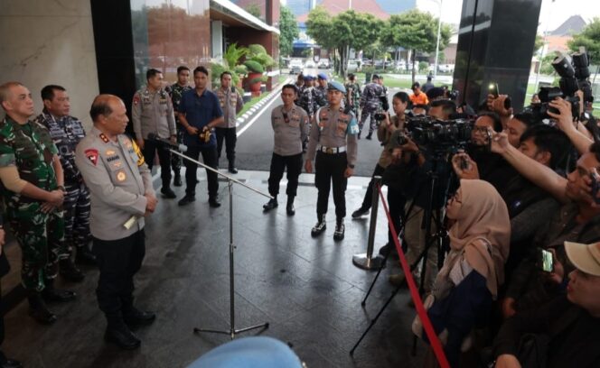 
					Operasi Lilin Semeru Polda Jatim Siagakan 14 Ribuan Personel Pengamanan Nataru