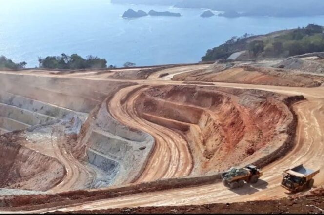 
Ketika Gunung Pelindung Dibongkar: Polemik Tambang Emas Tumpang Pitu dan Ancaman Nyata bagi Pesisir Banyuwangi
