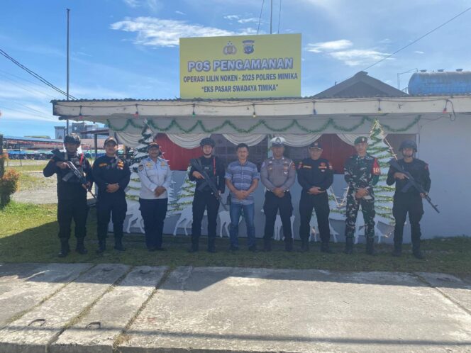 
Jaga Situasi Tetap Kondusif Jelang Pergantian Tahun, Personel Kodim 1710/Mimika Bersama Polri Gelar Pengamanan Terpadu