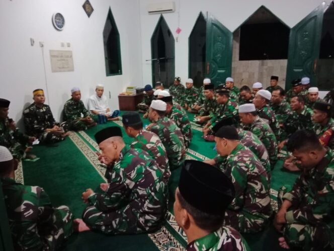 
Doa Bersama Akhir Tahun, Kodim 1002/HST Wujudkan Kepedulian untuk Korban Bencana Alam