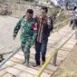 TNI dan Warga Gotong Royong Bangun Jembatan Darurat di Gayo Lues
