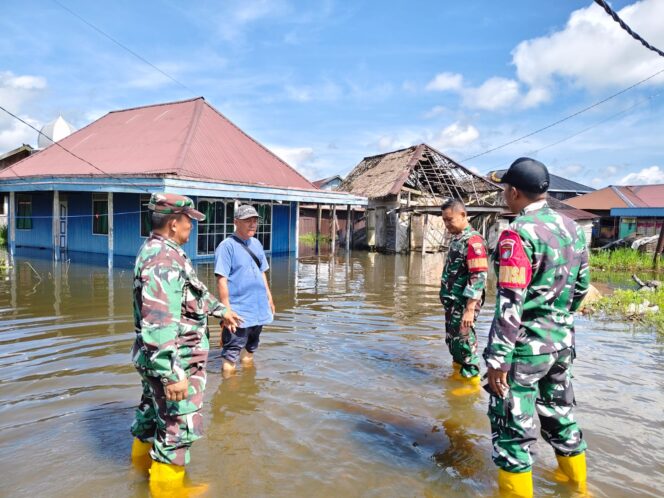 
Banjir Masih Menggenang, Koramil 1002-08/LAU Siaga Pantau Perkembangan Situasi