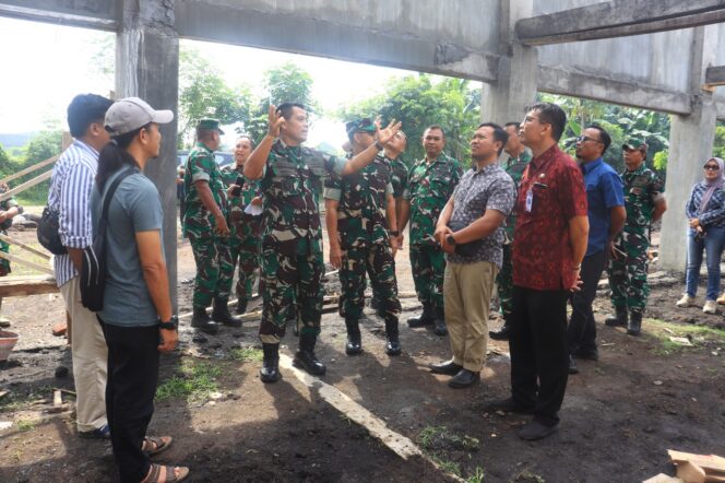 
Tim Wasev Kodam V / Brawijaya Melakukan Peninjauan Program KDKMP Di Wilayah Kodim 0820/Probolinggo
