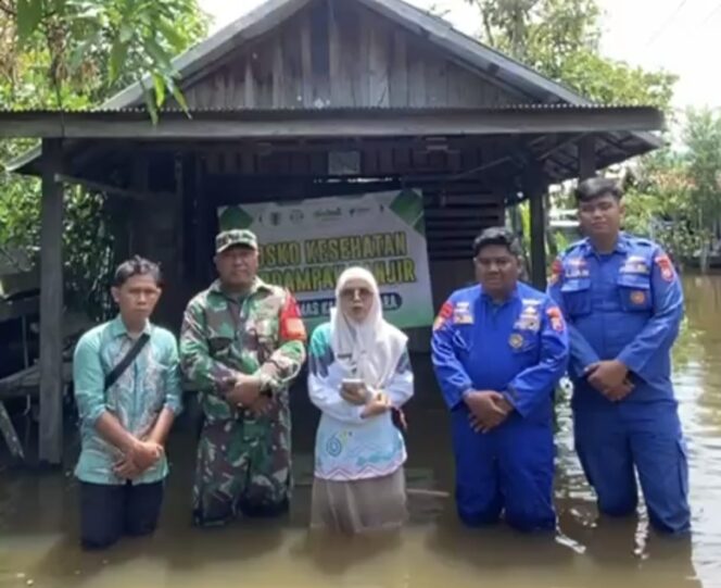 
Pastikan Kesehatan Warga Terpantau, Babinsa Pandawan Dampingi Layanan Medis