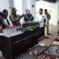 Ratusan Botol Miras Siap Edar Disita Satpol PP Probolinggo Saat Operasi Malam
