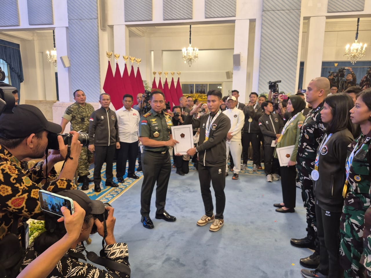 Alfi Kusuma Atlet Taekwondo Peraih Emas di SEA Games 2025 Thailand Dapat Kenaikan Pangkat Jadi Letnan Satu