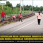 Wujud Kepedulian Akan Lingkungan, Anggota Koramil Bersama Warga Bersihkan Jembatan Martadipura