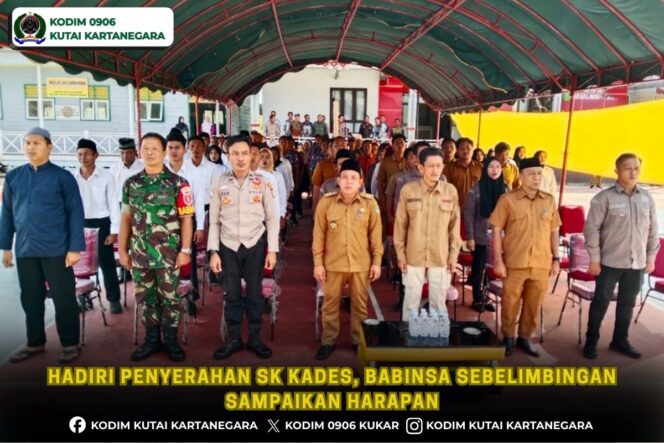 
Hadiri Penyerahan SK Kades, Babinsa Sebelimbingan Sampaikan Harapan