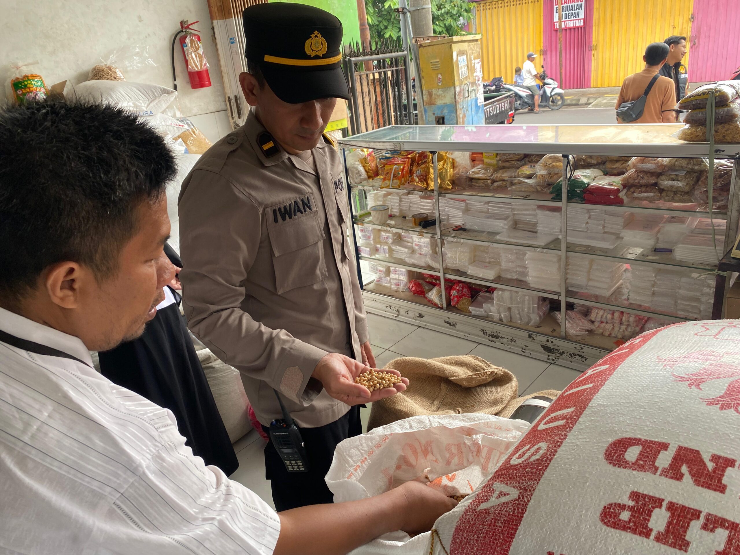 Satgas Pangan Polres Probolinggo Kota Cek Harga dan Stok Sembako Jelang Ramadan, Ingatkan Pedagang Tak Bermain Harga