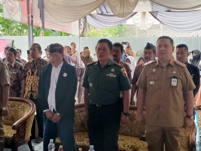 
Danramil Wonoasih Kapten Inf Yahudin Menghadiri Peringatan Hari Pers Nasional Dan Peresmian Kantor Afiliasi Wartawan Probolinggo Raya