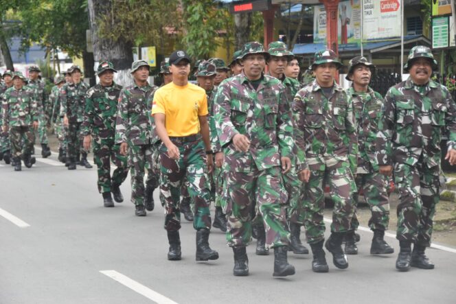 
Hadapi Tugas Teritorial yang Kompleks, Kodim 1002/HST Uji Fisik Prajurit Lewat PSJM