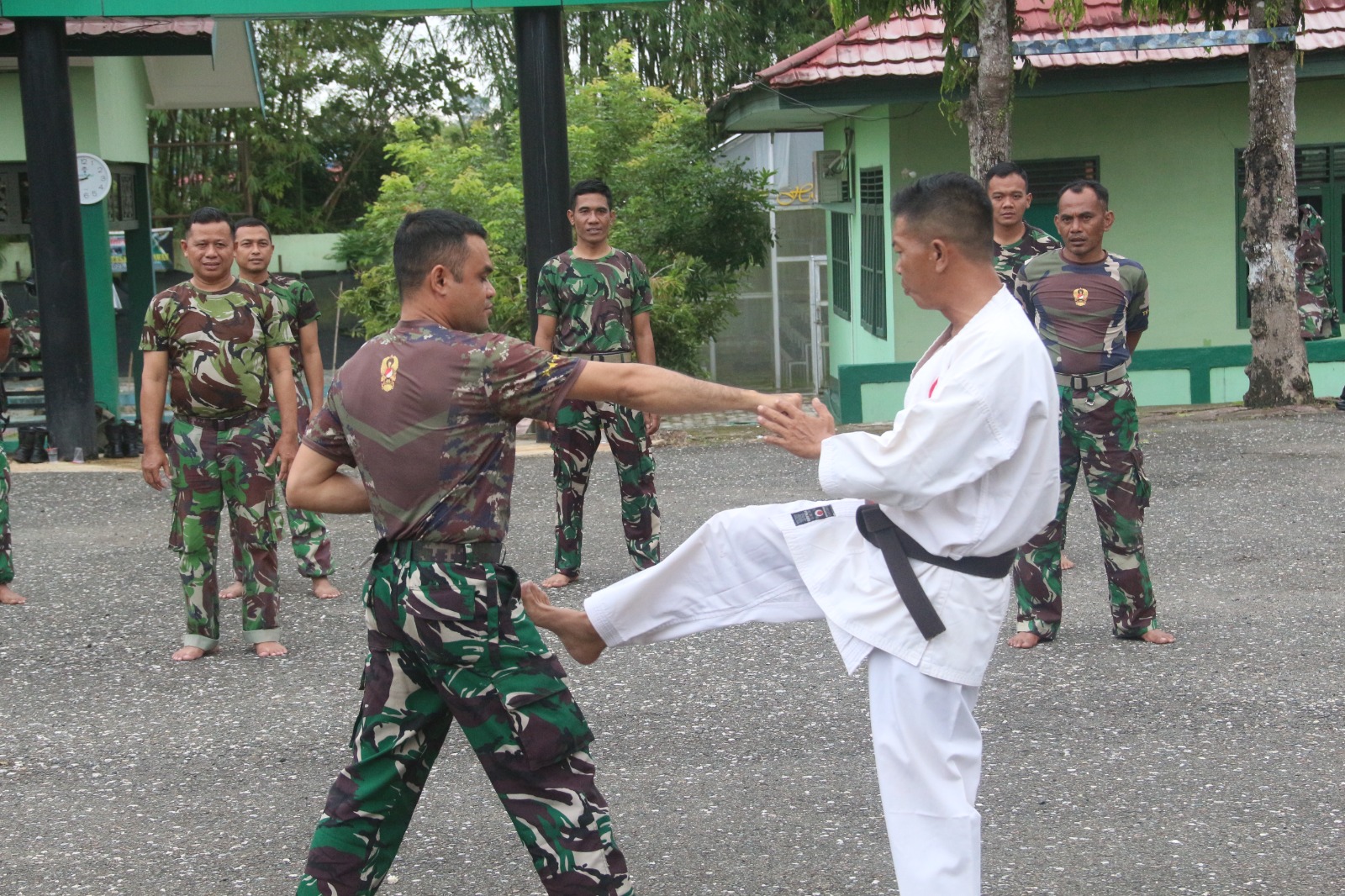 Asah Kemampuan Bela Diri, Kodim 1008/Tabalong Gelar Latihan Karate