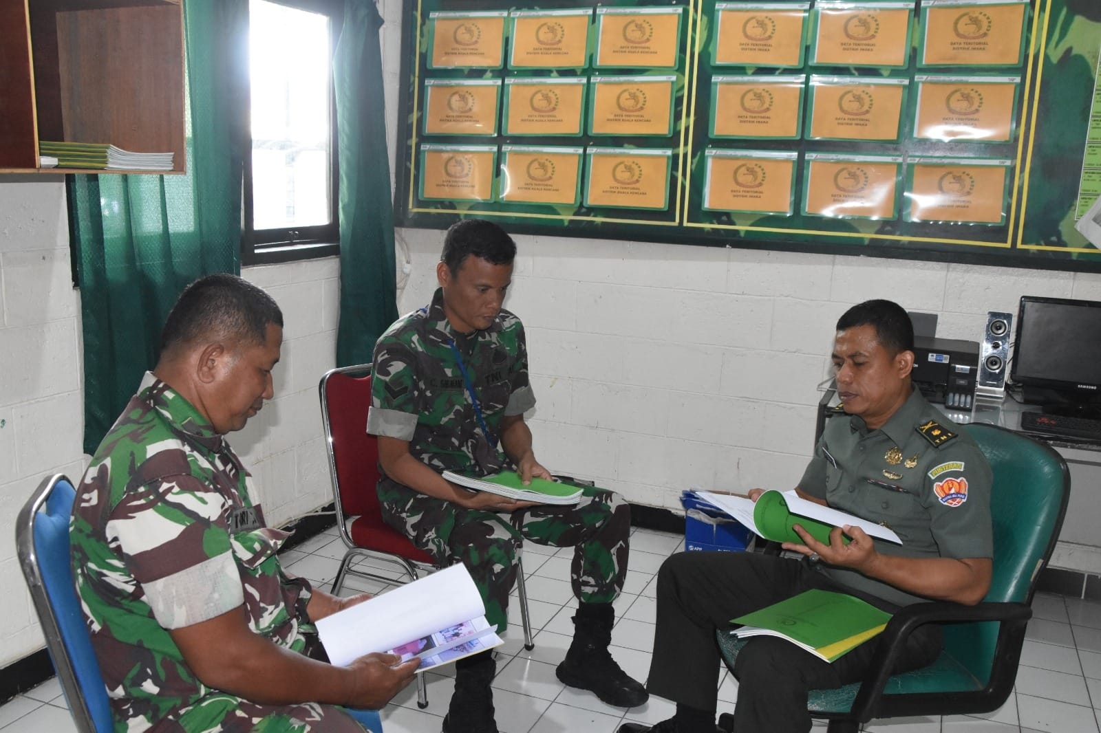 Optimalkan Data Teritorial, Kodim 1710/Mimika Terima Tim Pulsaji Data Satkowil Pusterad Optimalkan Data Teritorial, Kodim 1710/Mimika Terima Tim Pulsaji Data Satkowil Pusterad