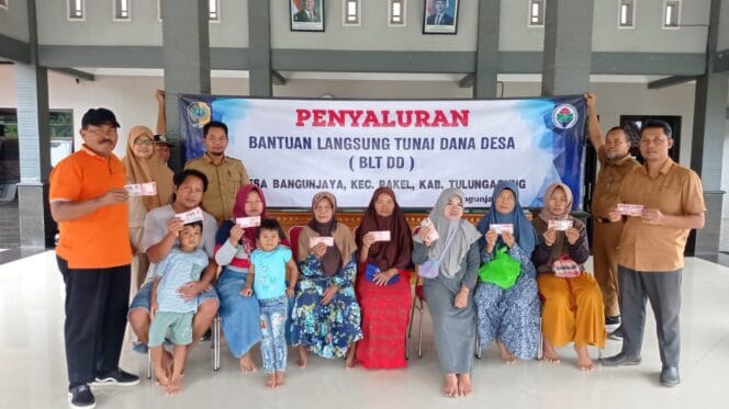 
Pembagian BLT Dana Desa 2026 di Desa Bangunjaya Tepat Sasaran