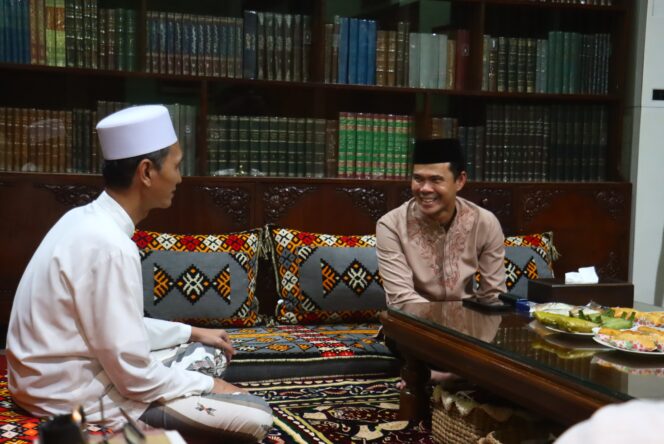 
Kapolres Probolinggo Kota Silaturahmi ke Pengasuh Ponpes Raudlatul Muttaqin