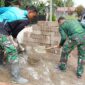 Satgas TMMD ke-127 Kodim 1008/Tabalong Tetap Semangat Rehab Rumah Ibadah di Tengah Puasa Ramadhan Satgas TMMD ke-127 Kodim 1008/Tabalong Tetap Semangat Rehab Rumah Ibadah di Tengah Puasa Ramadhan