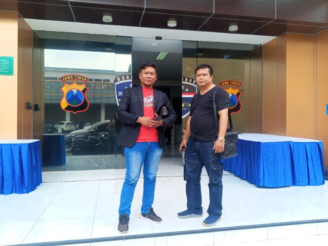 
Kuasa Hukum Soroti Lambannya Penanganan Kasus ITE di Polda Jatim, SP2HP Sudah Terbit Tapi Proses Dinilai Mandek