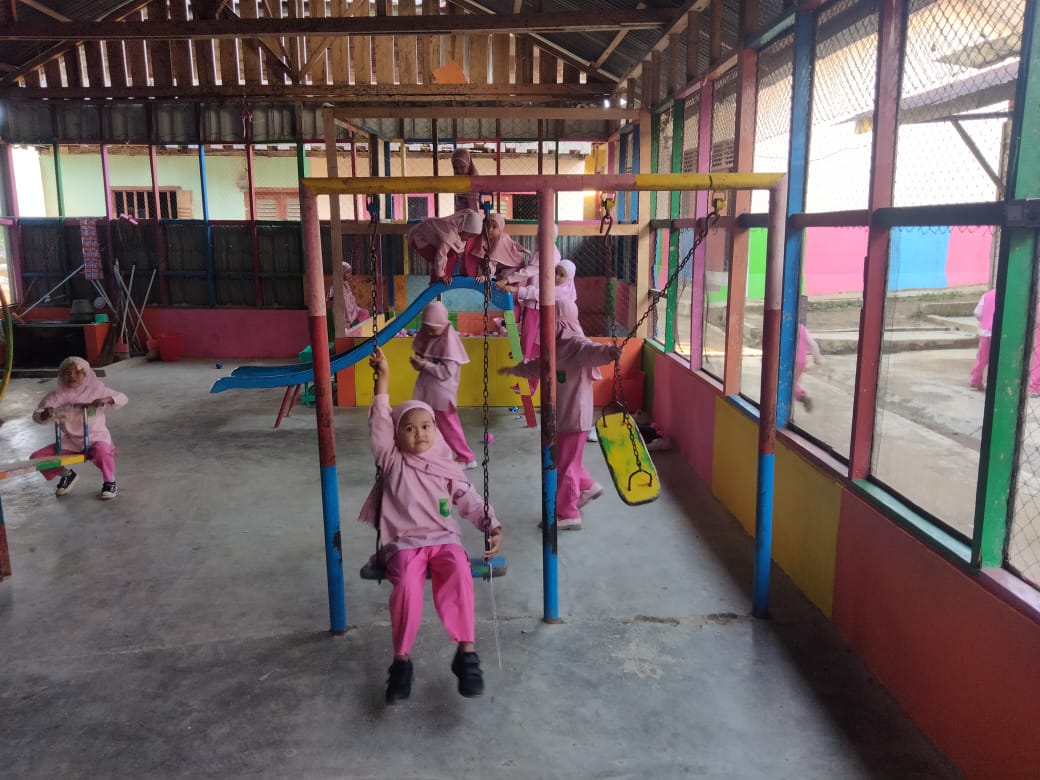 Hadir untuk Rakyat, TNI AD Pulihkan SD dan TK Terdampak Bencana di Tapanuli Selatan Hadir untuk Rakyat, TNI AD Pulihkan SD dan TK Terdampak Bencana di Tapanuli Selatan