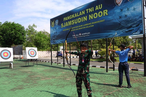 Meriah dan Penuh Kebersamaan, Lomba Panahan Warnai HUT ke-80 TNI AU di Lanud Sjamsudin Noor