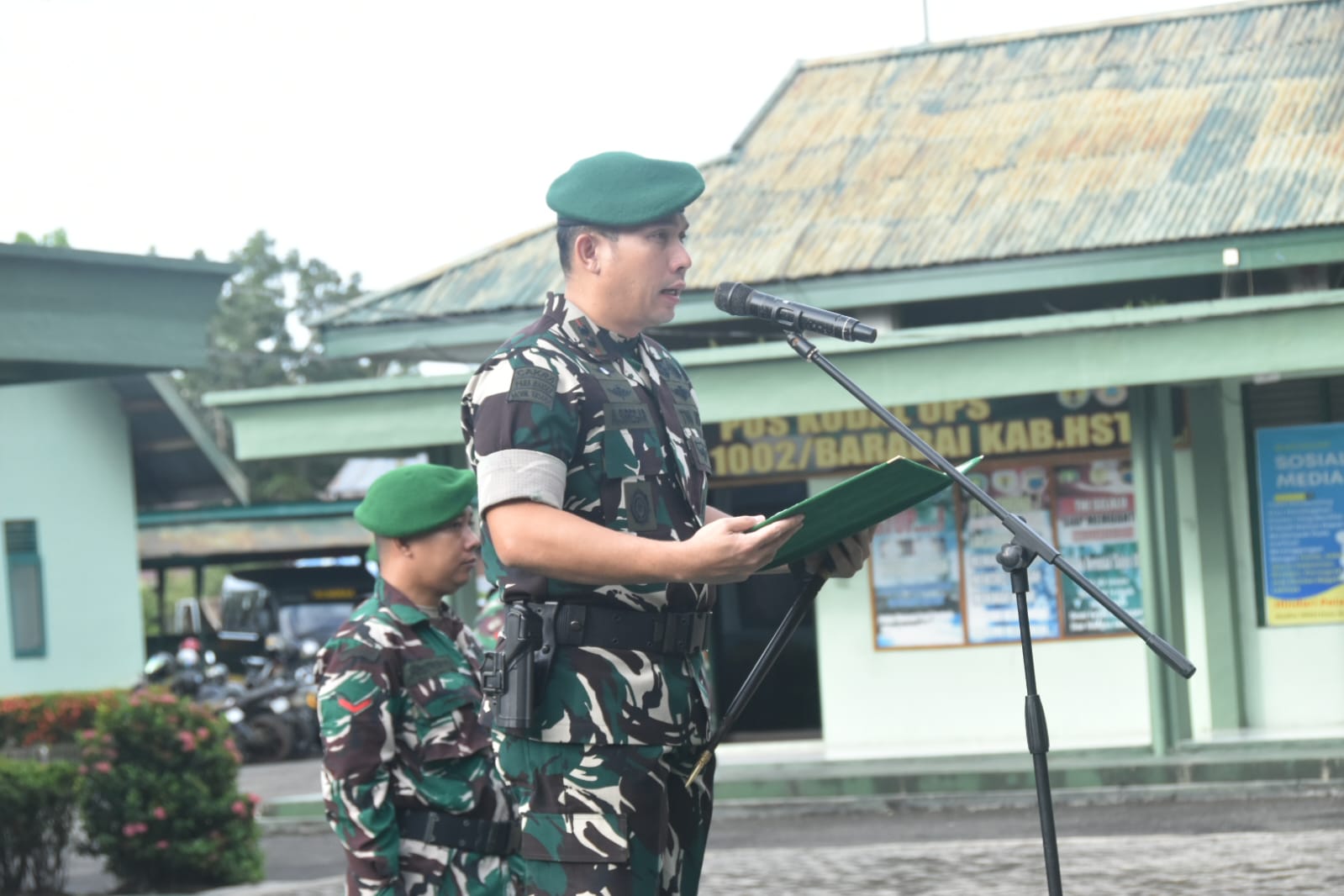 Dandim 1002/HST Ajak Prajurit Tingkatkan Loyalitas dan Pengabdian Dandim 1002/HST Ajak Prajurit Tingkatkan Loyalitas dan Pengabdian