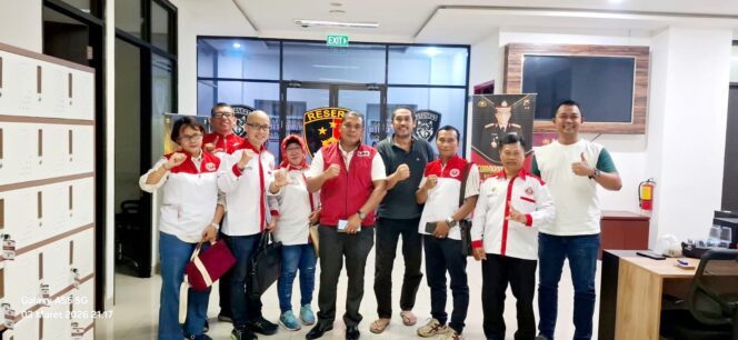 
Jelang P21 Kasus Dugaan Pembunuhan Faradila, LBH LIRA Jatim Datangi Polda Jatim: Pastikan Berkas Tanpa Celah Hukum