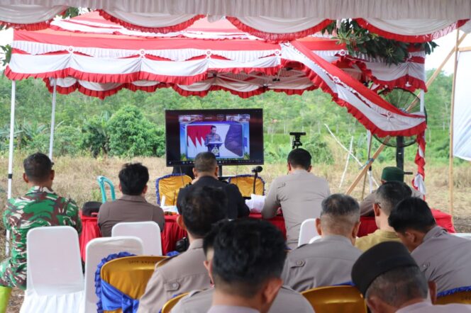 
Babinsa Koramil 1008-04/Tanta–Murung Pudak Hadiri Zoom Meeting Tanam Raya Jagung Kuartal I Dukung Swasembada Pangan 2026