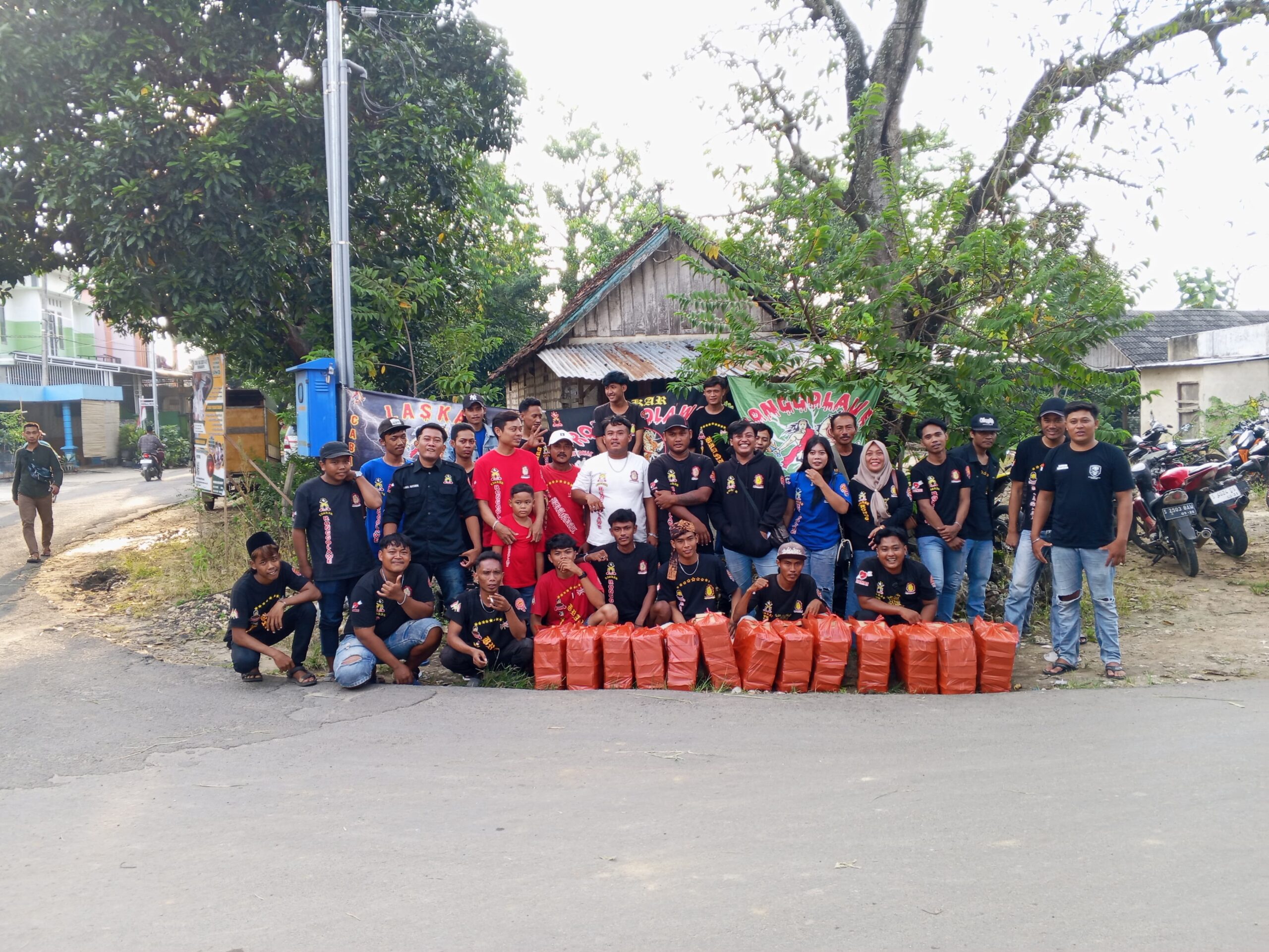 LRN Bancar Gelar Aksi Bagi Takjil, Wujud Kepedulian di Bulan Ramadan