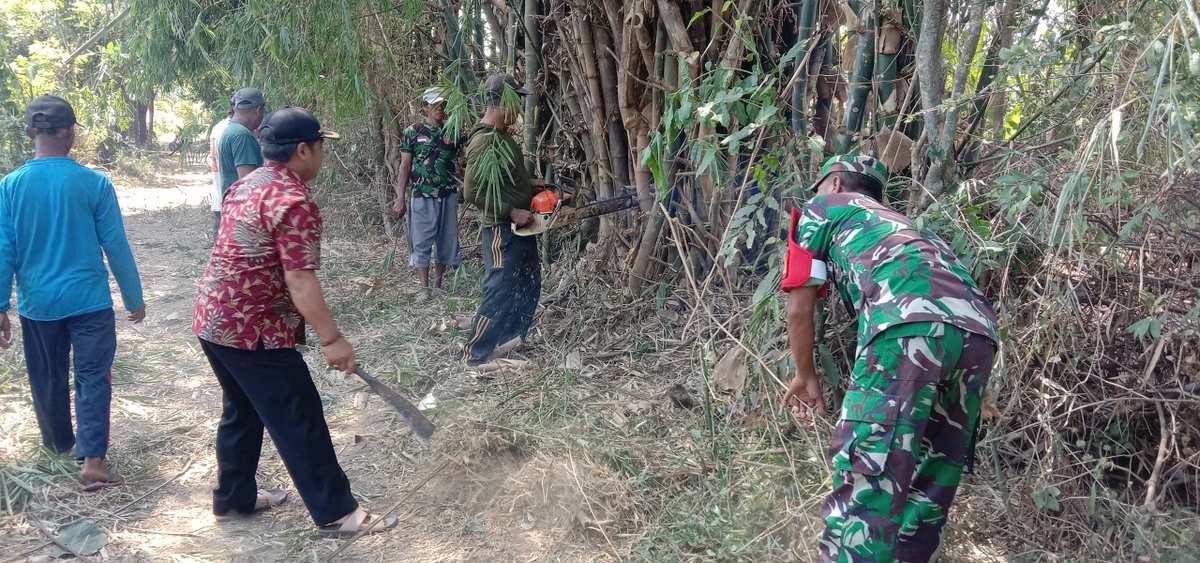 Koramil Wonomerto Pelopori Aksi Nyata, Kerja Bakti Desa Binaan Perkuat Solidaritas Warga