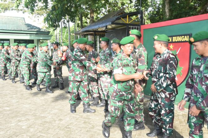 
					Usai Lebaran, Kodim 1002/HST Perkuat Soliditas Melalui Halal Bihalal