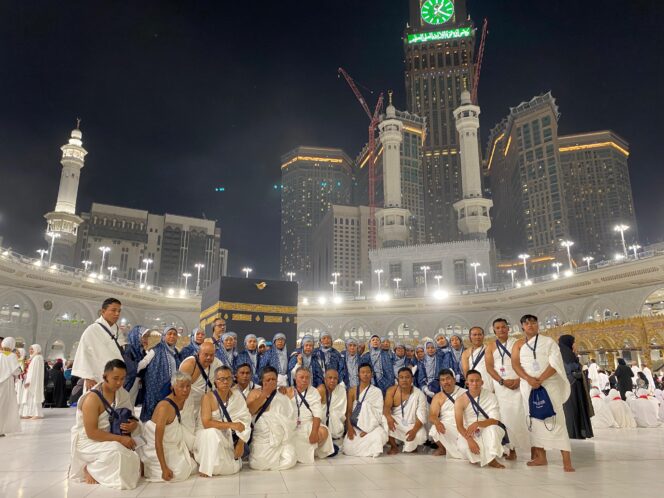 
					Wujud Penghargaan Pengabdian, Panglima TNI Berangkatkan Umroh Ratusan Prajurit dan ASN TNI