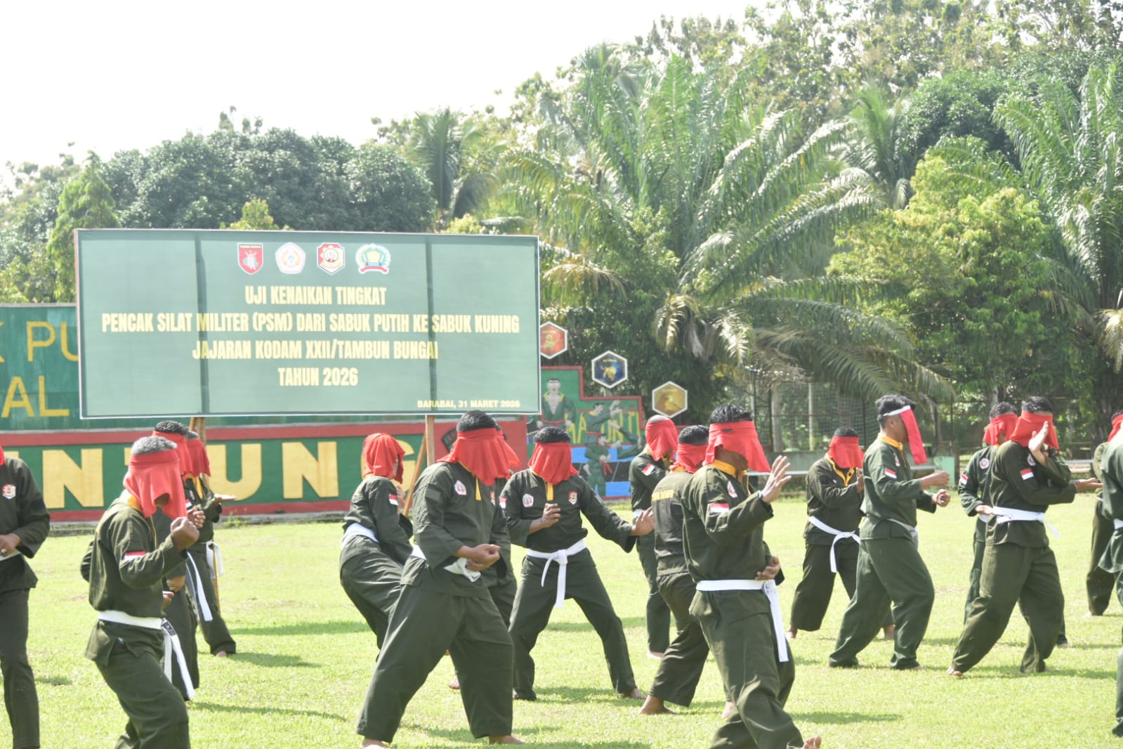 Latih Ketangguhan, Kodim 1002/HST Gelar Uji Kenaikan Sabuk Bela Diri Militer