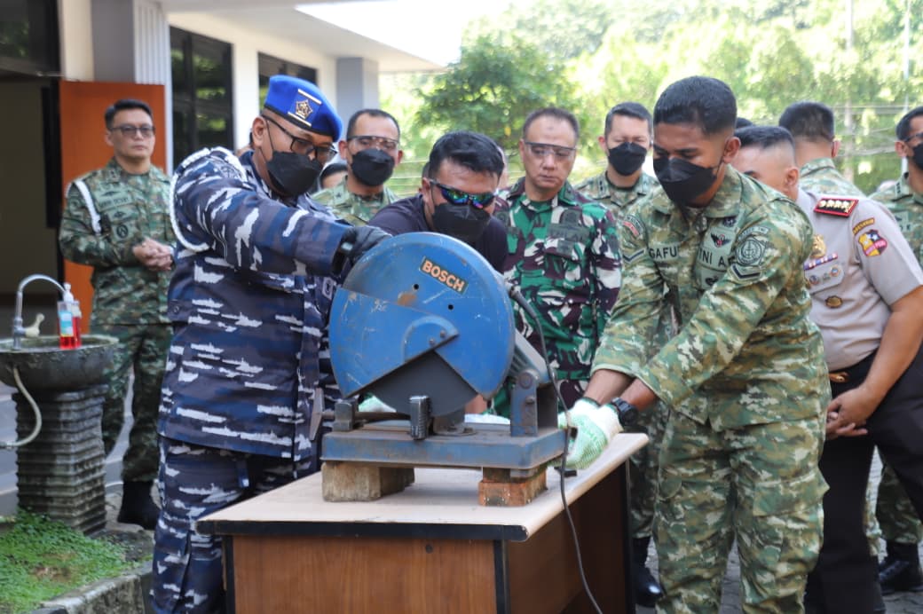 Pemusnahan Barang Bukti, Otmilti II Jakarta Tegaskan Komitmen Penegakan Hukum Transparan dan Akuntabel