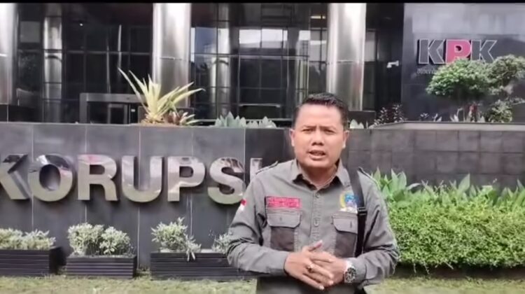 Bau Mafia Cukai Kian Menyengat! AMI Tekan KPK Usai Periksa Pengusaha Rokok